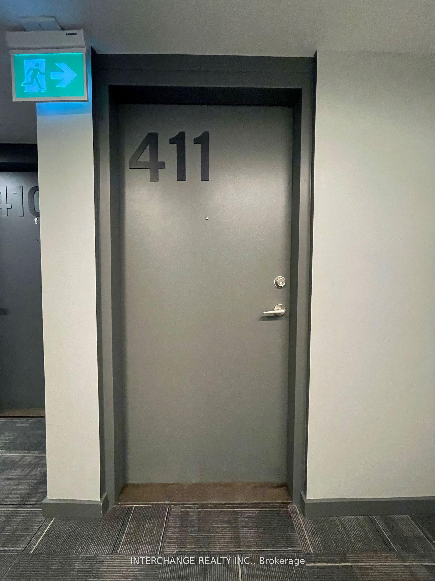 Photo 4 of Unit 411, 21 Lawren Harris Square, Toronto, Waterfront Communities — HOMEH