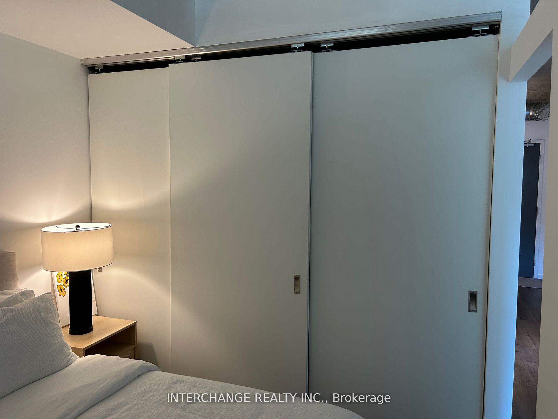 Photo 11 of Unit 411, 21 Lawren Harris Square, Toronto, Waterfront Communities — HOMEH