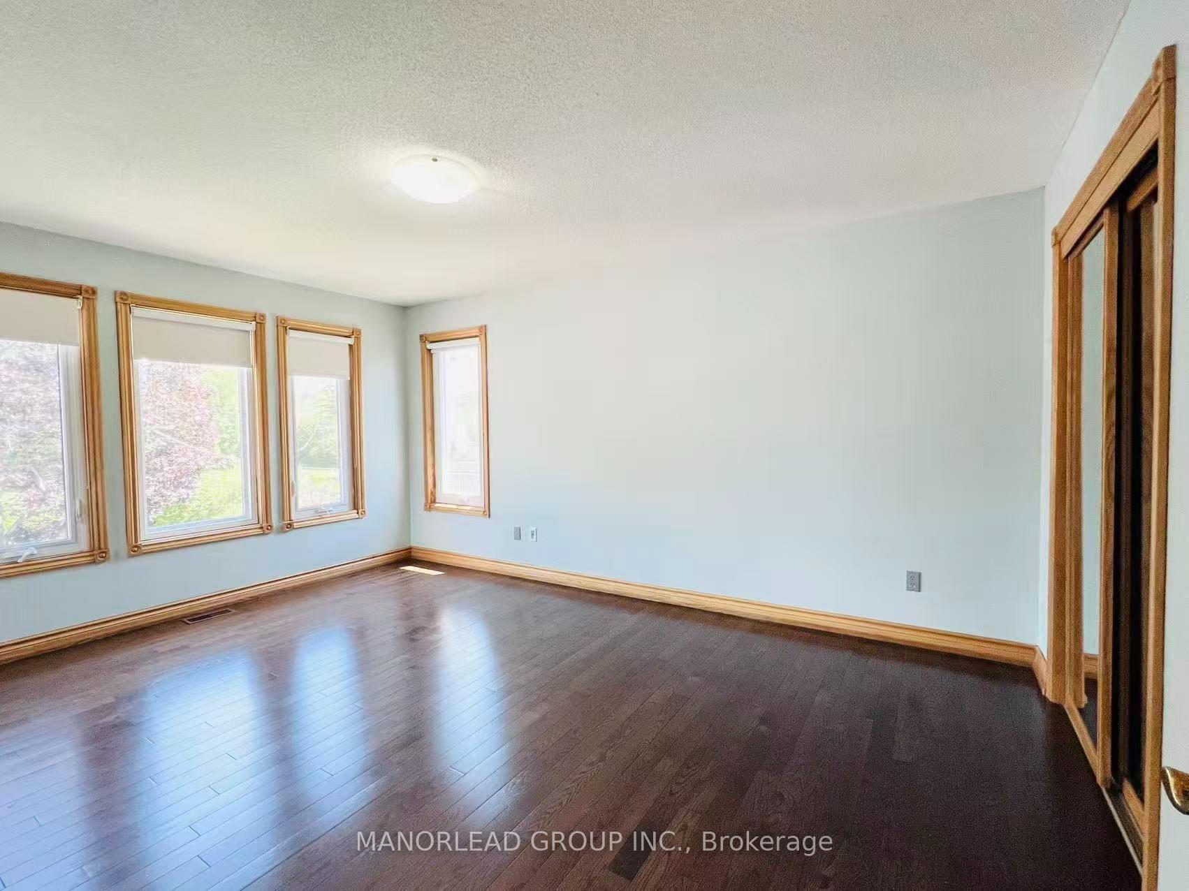 Photo 6 of 42 Metropolitan Crescent, Georgina, Keswick North — HOMEH