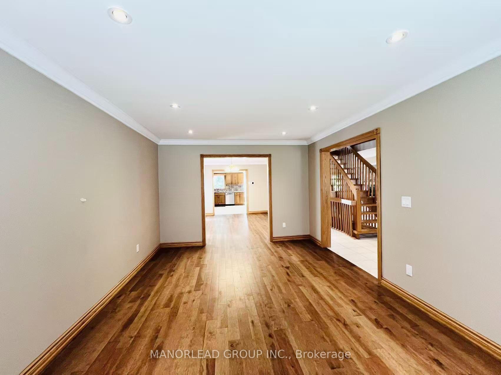 Photo 9 of 42 Metropolitan Crescent, Georgina, Keswick North — HOMEH