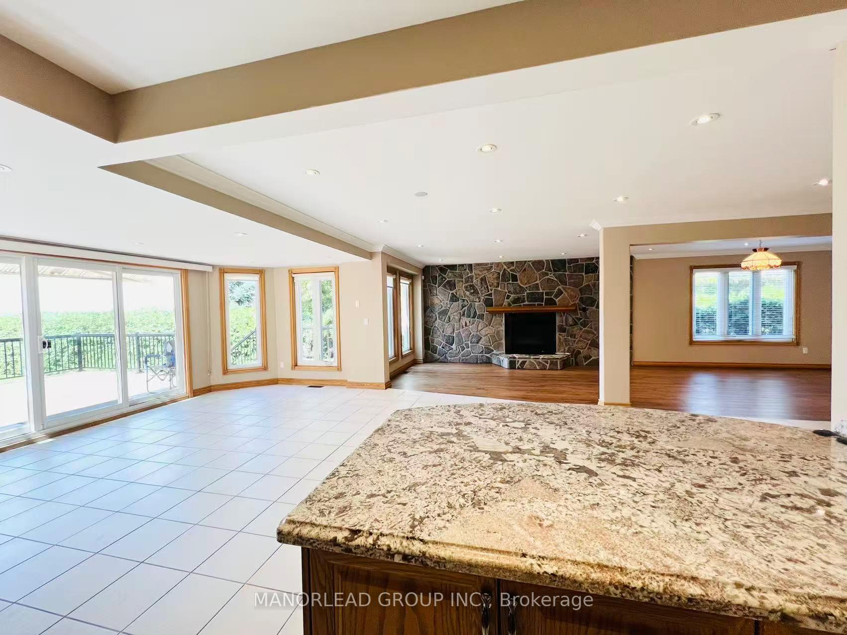 Photo 14 of 42 Metropolitan Crescent, Georgina, Keswick North — HOMEH