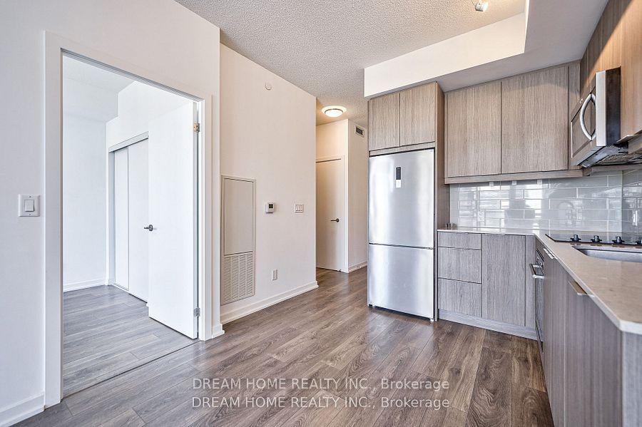 Photo 4 of Unit 2004, 32 forest manor Road, North York, Henry Farm — HOMEH