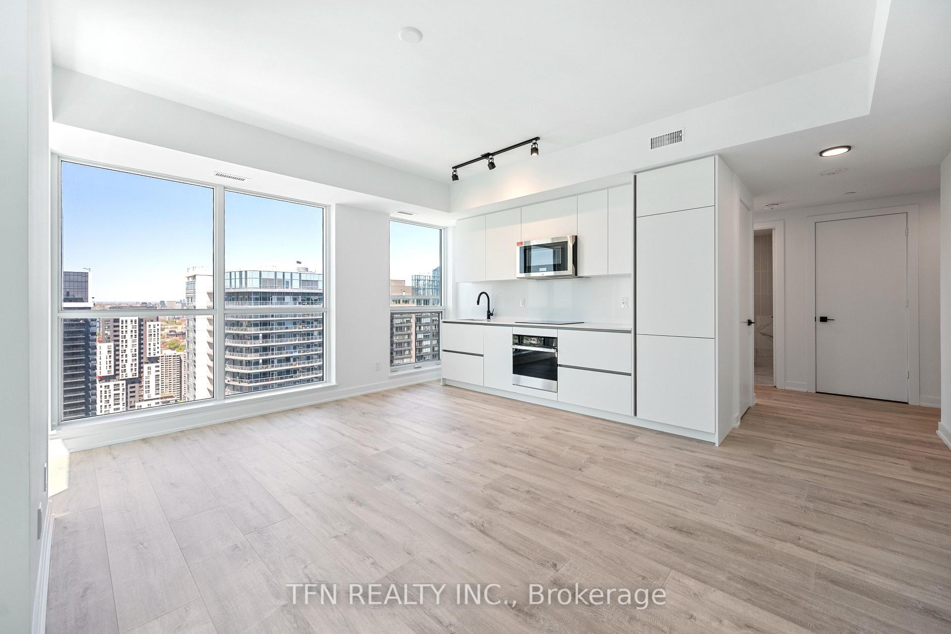 Photo of Unit 4505, 327 King Street W