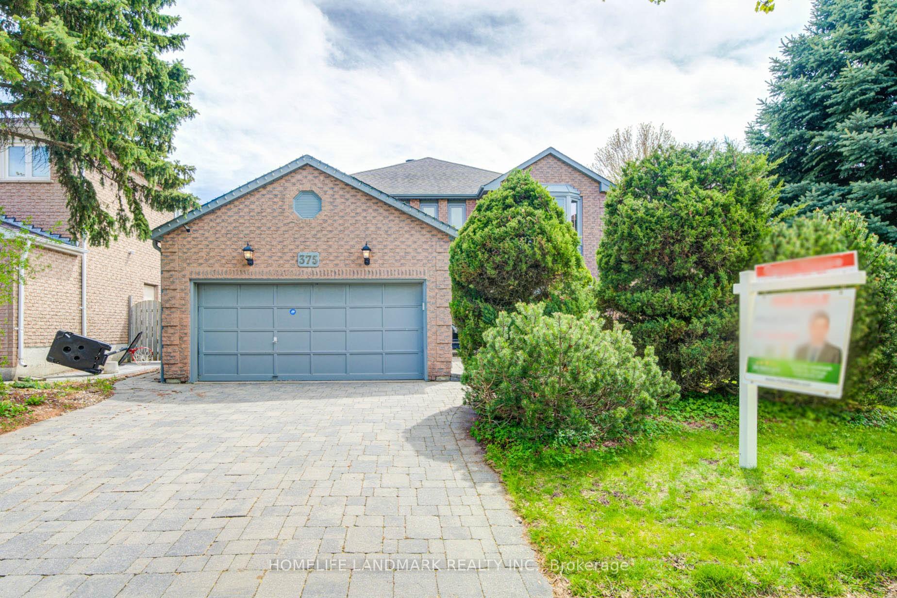 Photo 2 of 375 Manhattan Drive, Markham, Markville — HOMEH