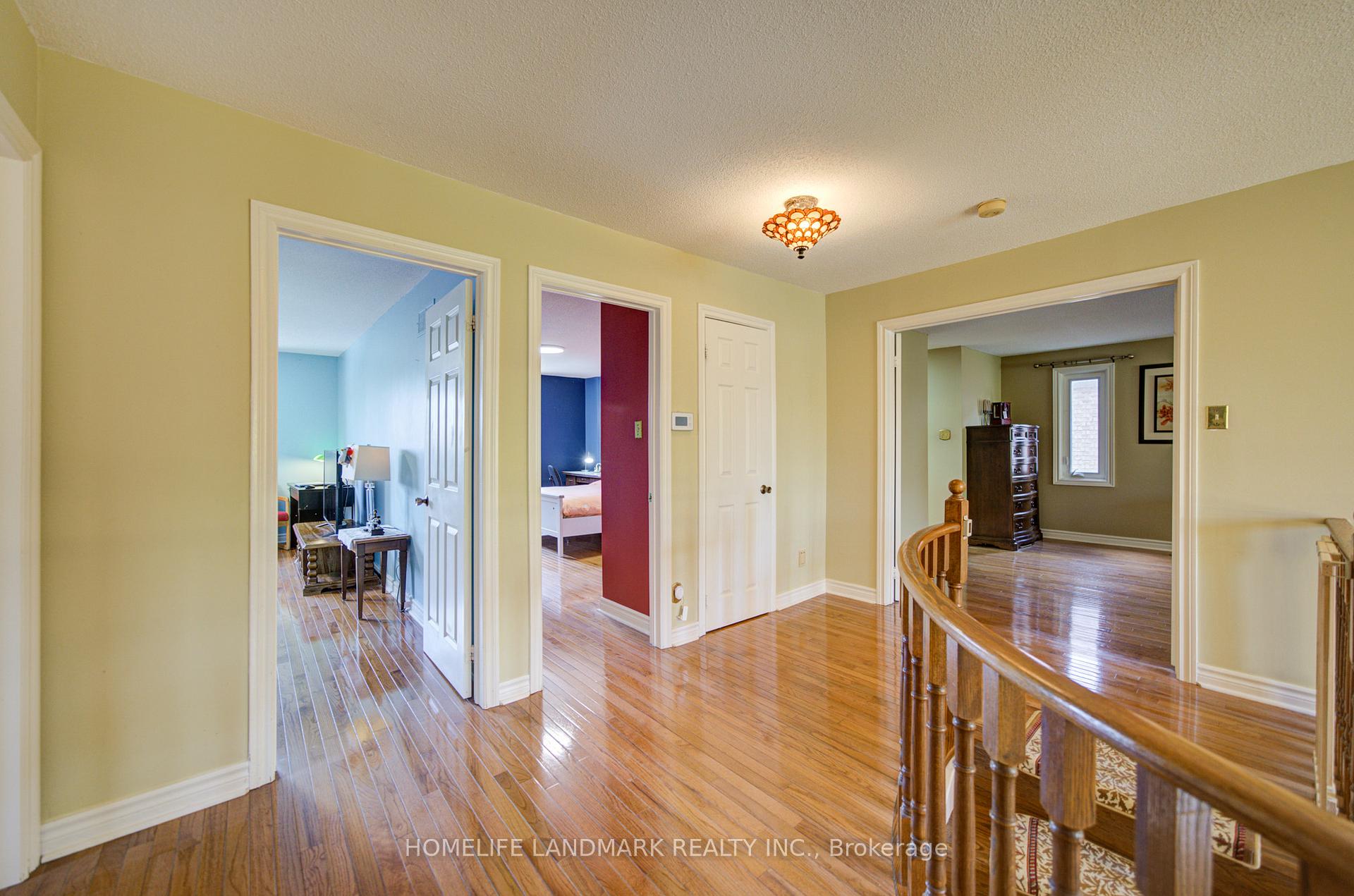Photo 25 of 375 Manhattan Drive, Markham, Markville — HOMEH