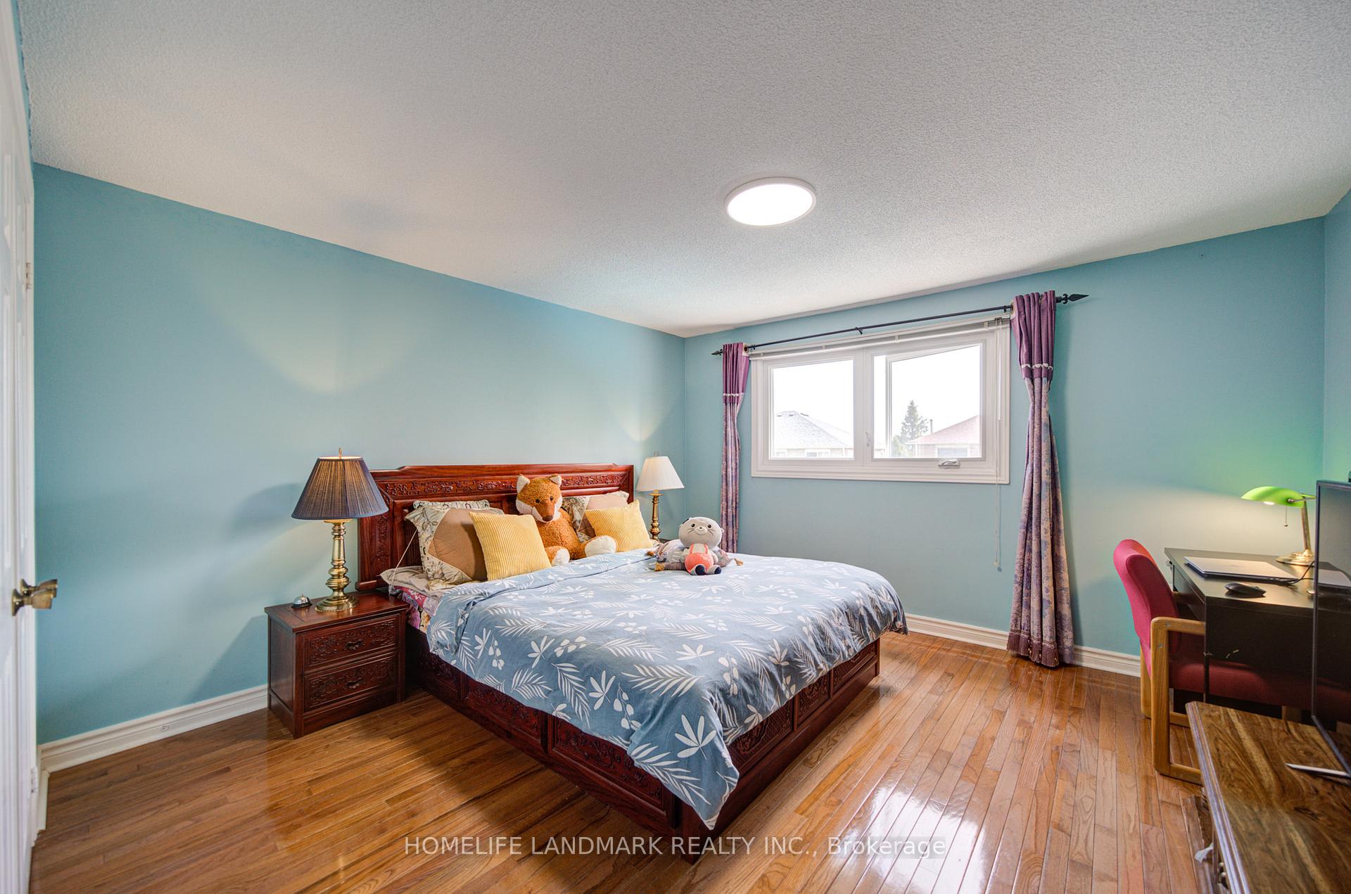 Photo 34 of 375 Manhattan Drive, Markham, Markville — HOMEH