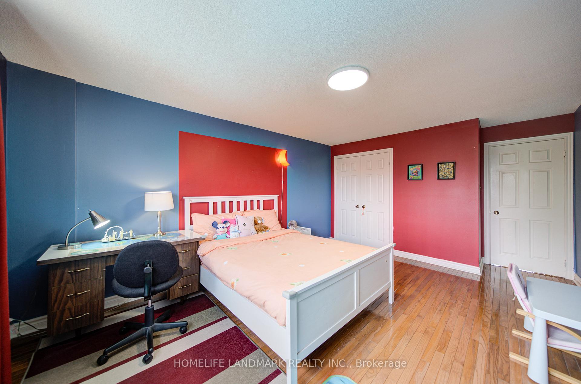 Photo 36 of 375 Manhattan Drive, Markham, Markville — HOMEH