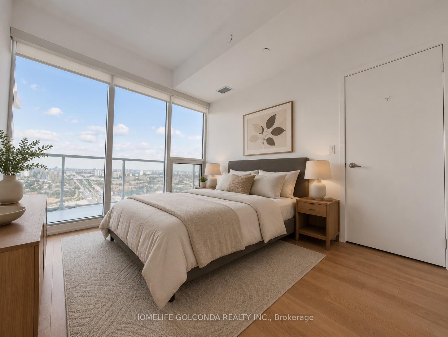 Photo 5 of Unit 3909, 115 Mcmahon Drive, North York, Bayview Village — HOMEH