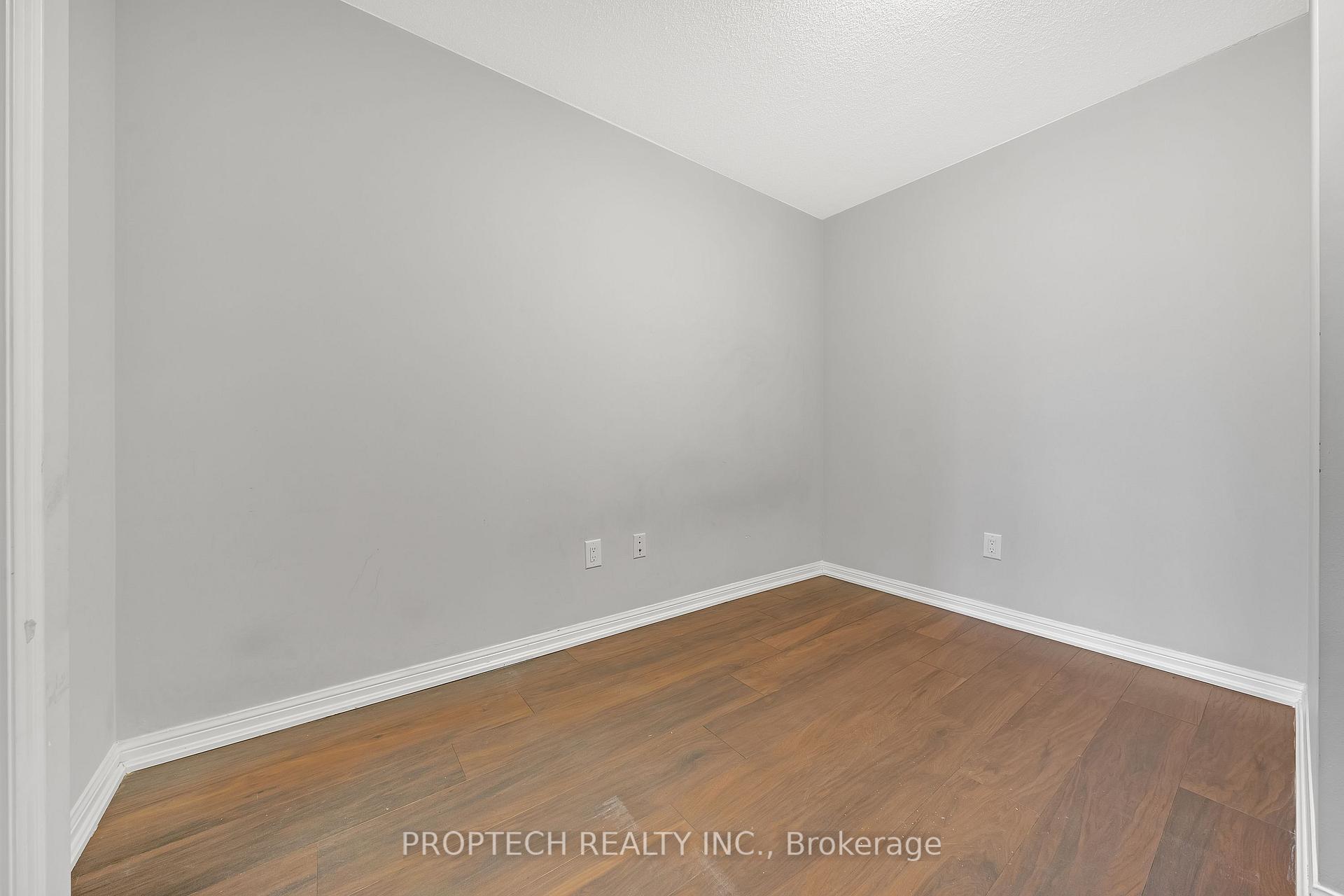 Photo 4 of Unit 315, 400 Adelaide Street E, Toronto, Moss Park — HOMEH
