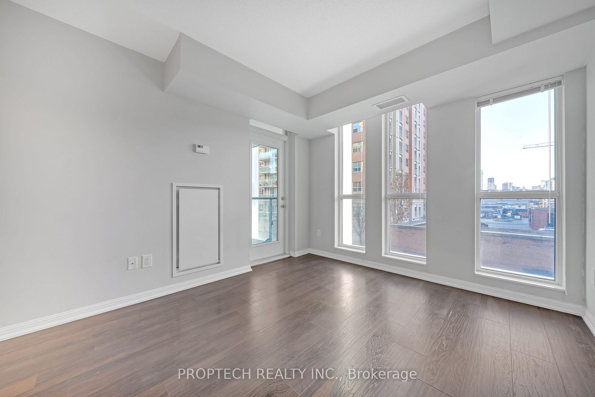 Photo 7 of Unit 315, 400 Adelaide Street E, Toronto, Moss Park — HOMEH