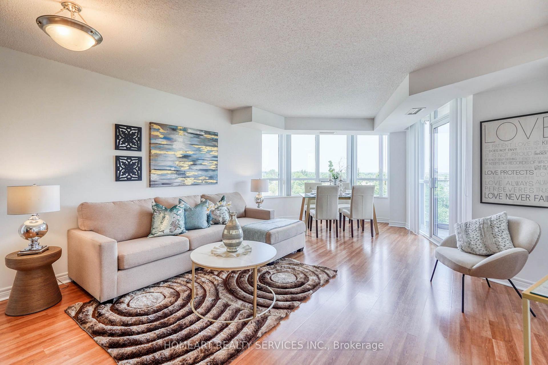Photo 3 of Unit 722, 33 Cox Boulevard, Markham, Unionville — HOMEH