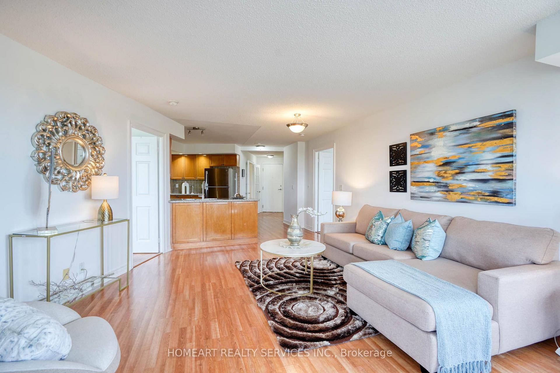 Photo 5 of Unit 722, 33 Cox Boulevard, Markham, Unionville — HOMEH