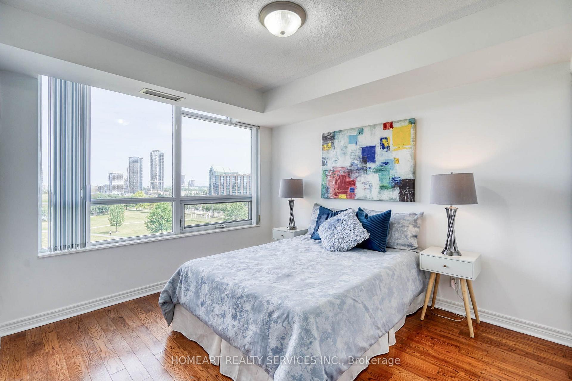 Photo 14 of Unit 722, 33 Cox Boulevard, Markham, Unionville — HOMEH