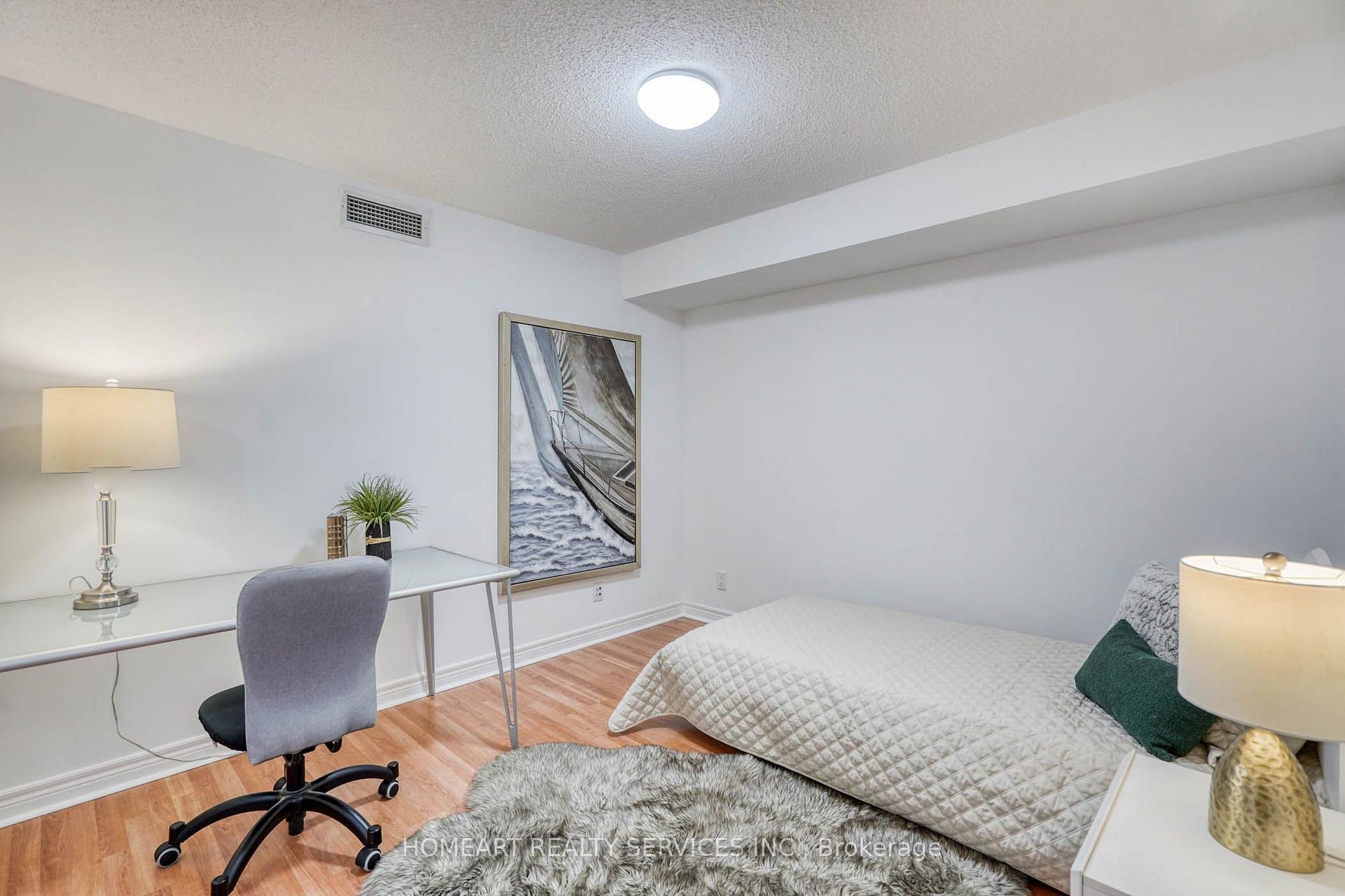 Photo 16 of Unit 722, 33 Cox Boulevard, Markham, Unionville — HOMEH