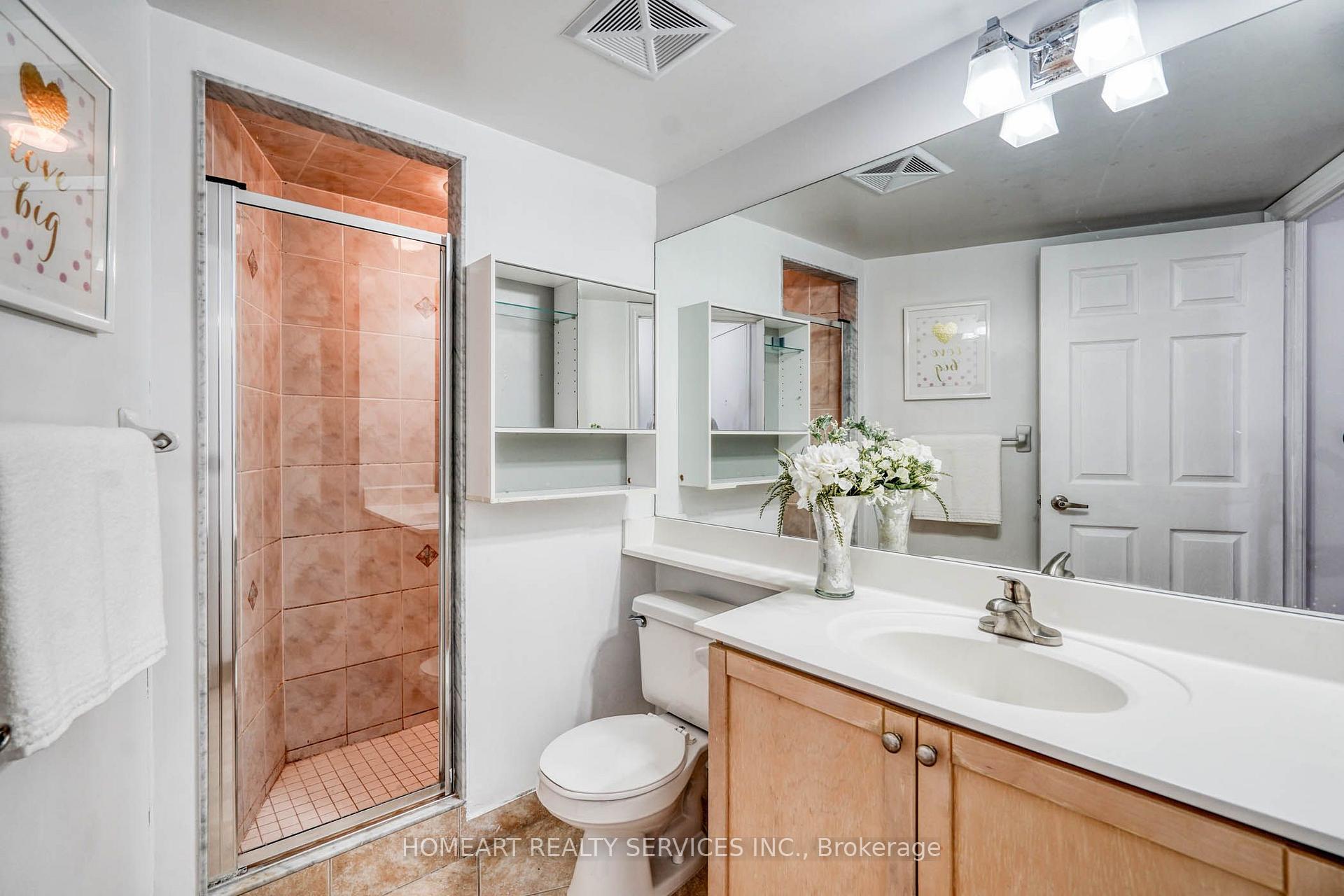 Photo 17 of Unit 722, 33 Cox Boulevard, Markham, Unionville — HOMEH