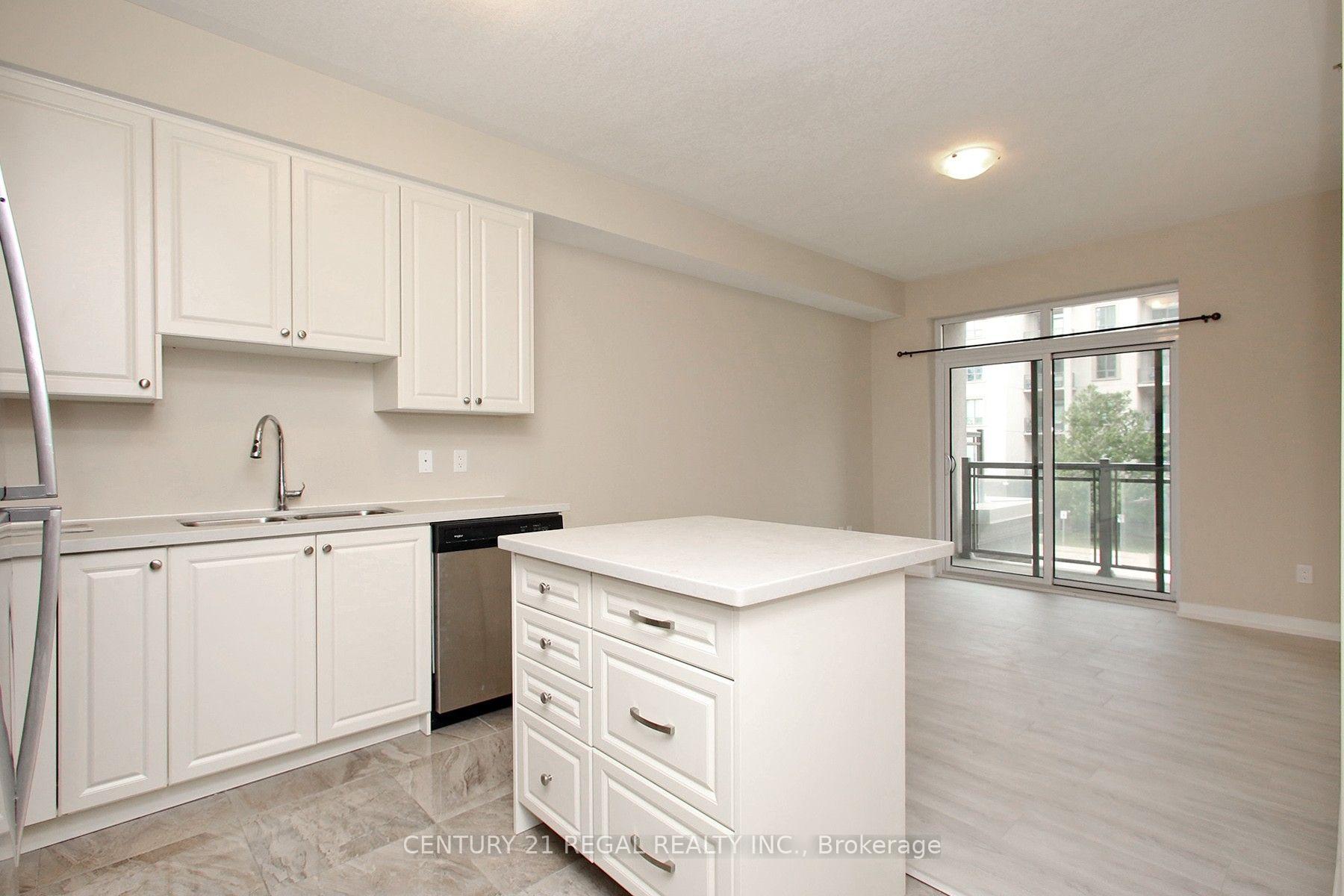 Photo 7 of Unit 333, 2486 Old Bronte Road, Oakville, Bronte — HOMEH