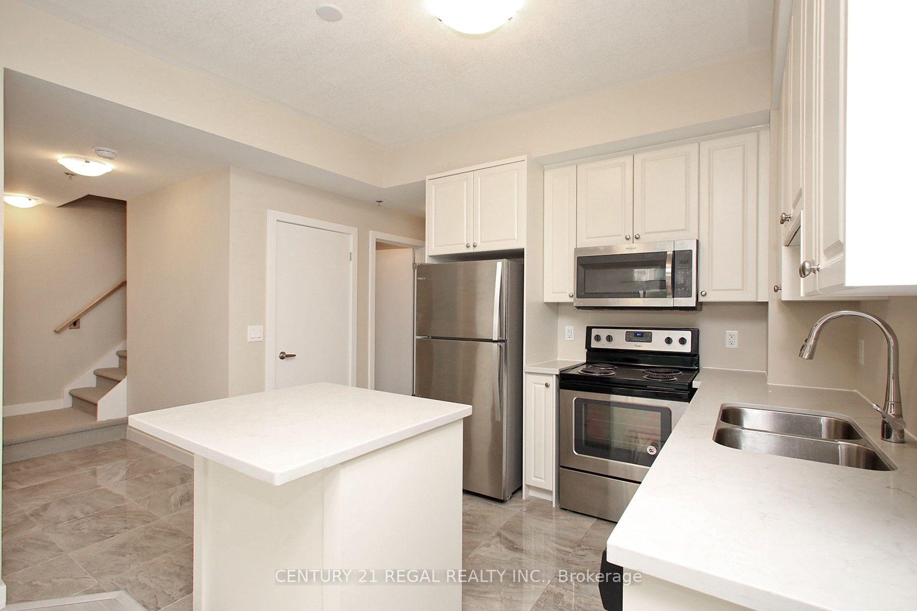 Photo 13 of Unit 333, 2486 Old Bronte Road, Oakville, Bronte — HOMEH
