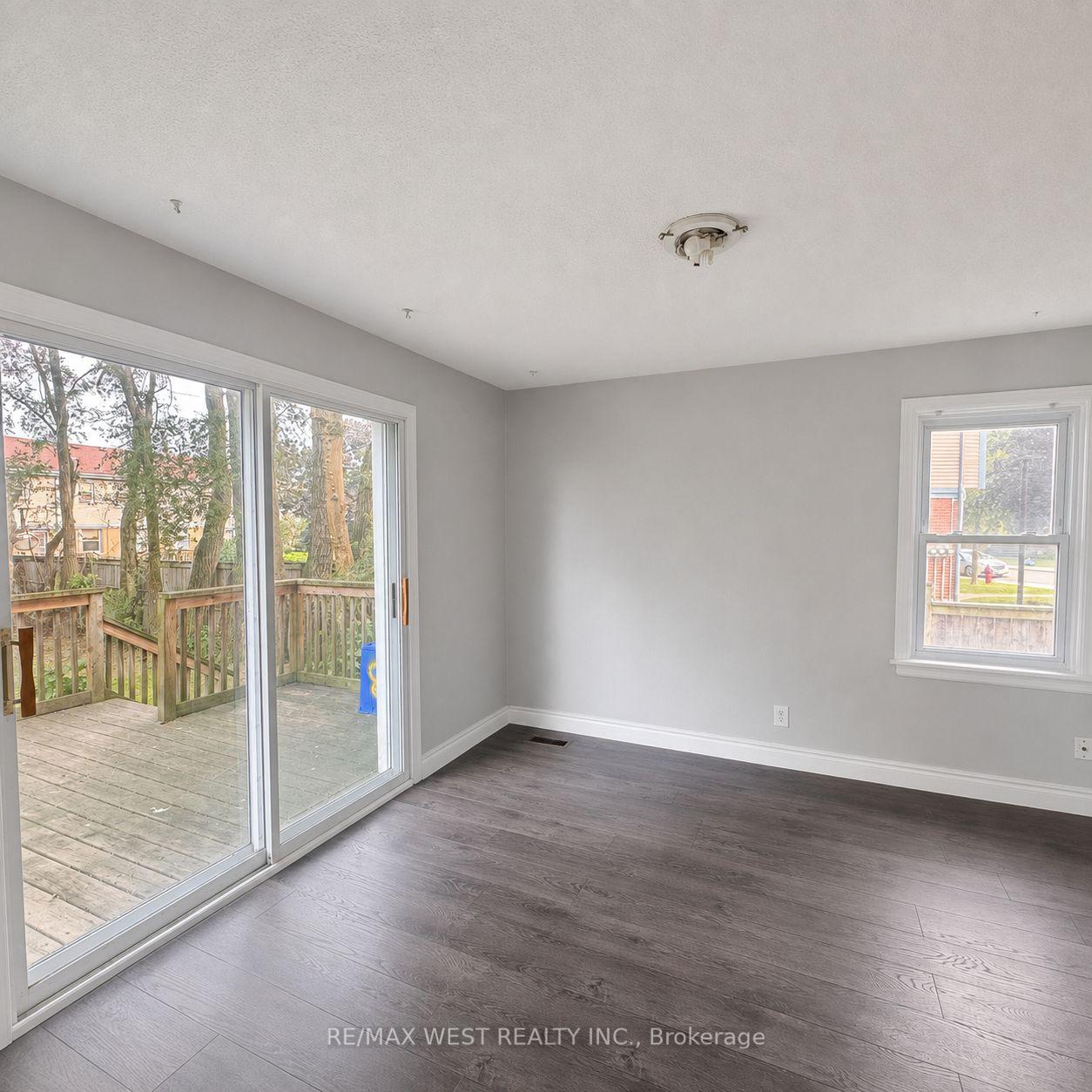 Photo 8 of Unit Main & 2nd, 53 Shadyside Avenue, Hamilton, Burkholme — HOMEH
