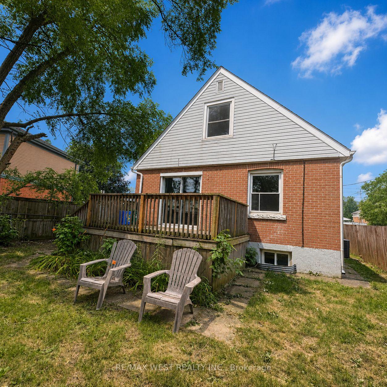 Photo 10 of Unit Main & 2nd, 53 Shadyside Avenue, Hamilton, Burkholme — HOMEH