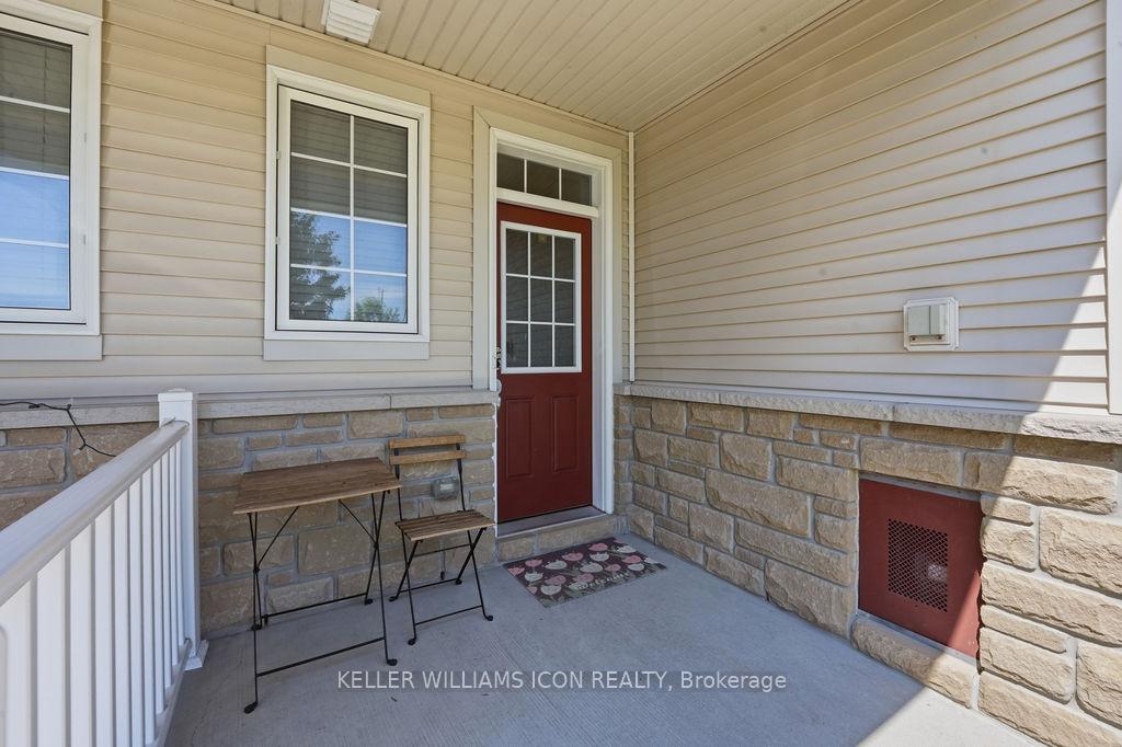Photo 3 of 493 Ashbourne Crescent, Ottawa, Barrhaven - Stonebridge — HOMEH