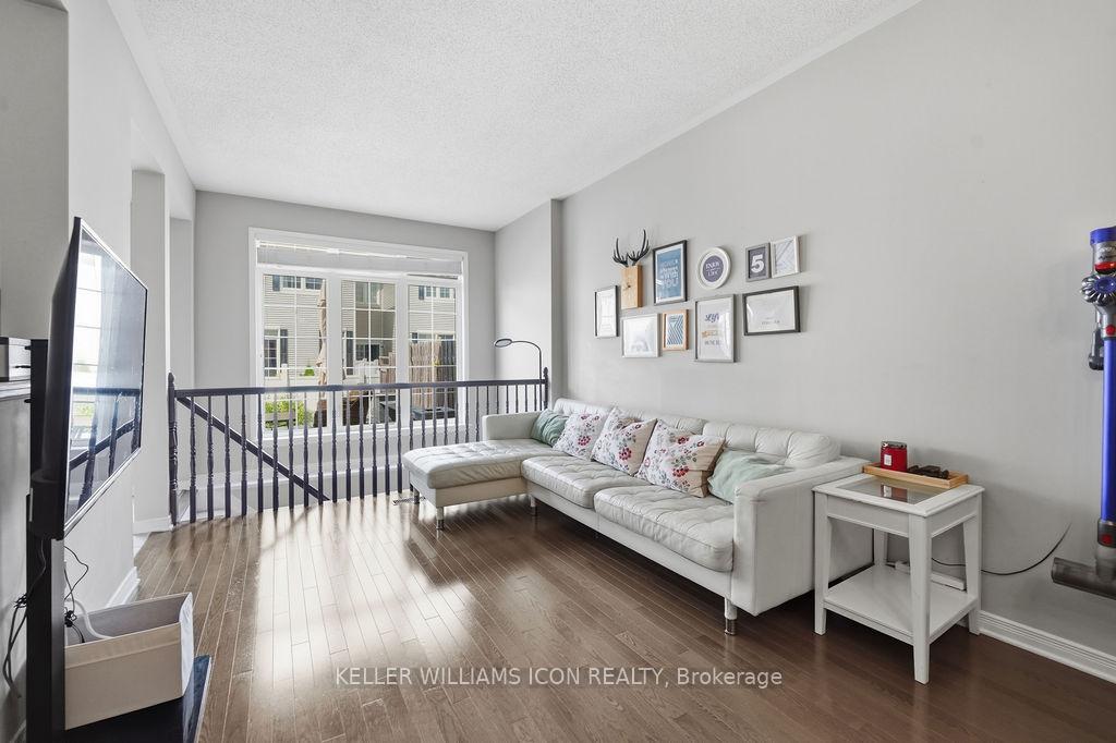 Photo 8 of 493 Ashbourne Crescent, Ottawa, Barrhaven - Stonebridge — HOMEH