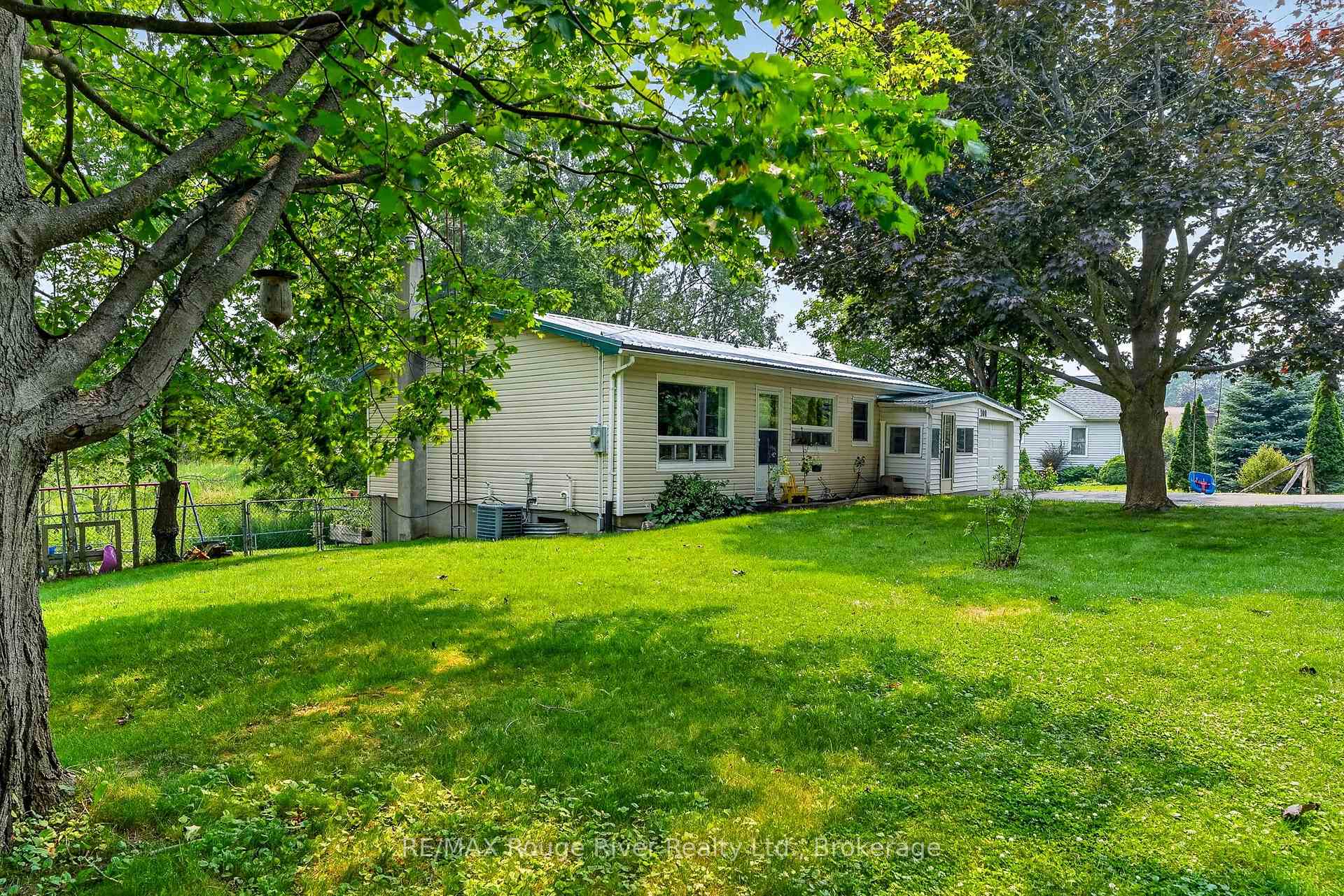 Photo 3 of 100 king Street E, Cramahe, Colborne — HOMEH