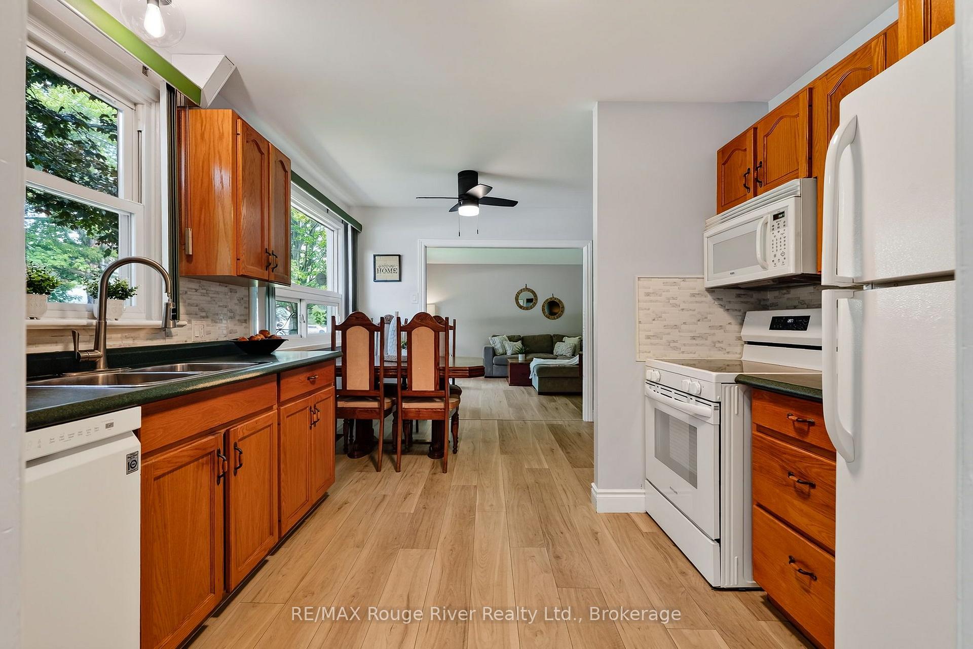 Photo 12 of 100 king Street E, Cramahe, Colborne — HOMEH