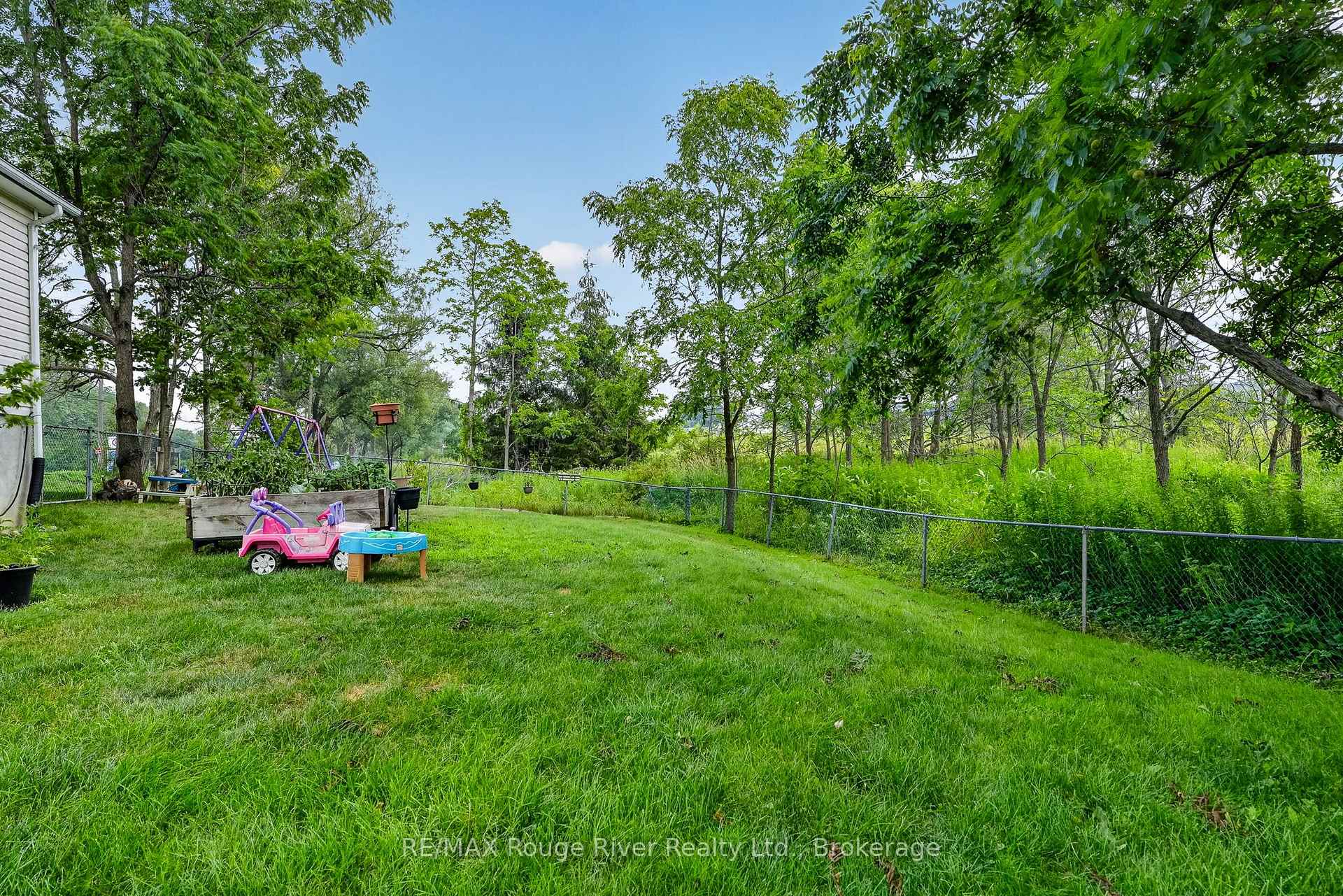 Photo 43 of 100 king Street E, Cramahe, Colborne — HOMEH