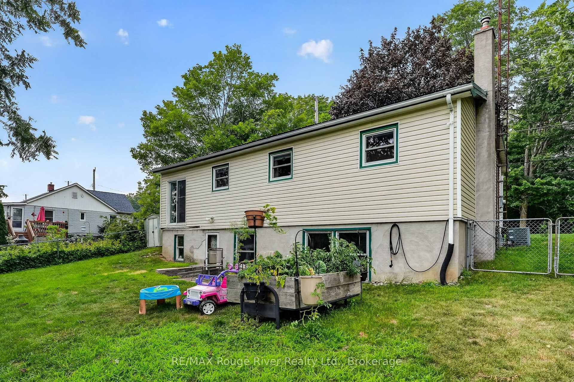Photo 45 of 100 king Street E, Cramahe, Colborne — HOMEH