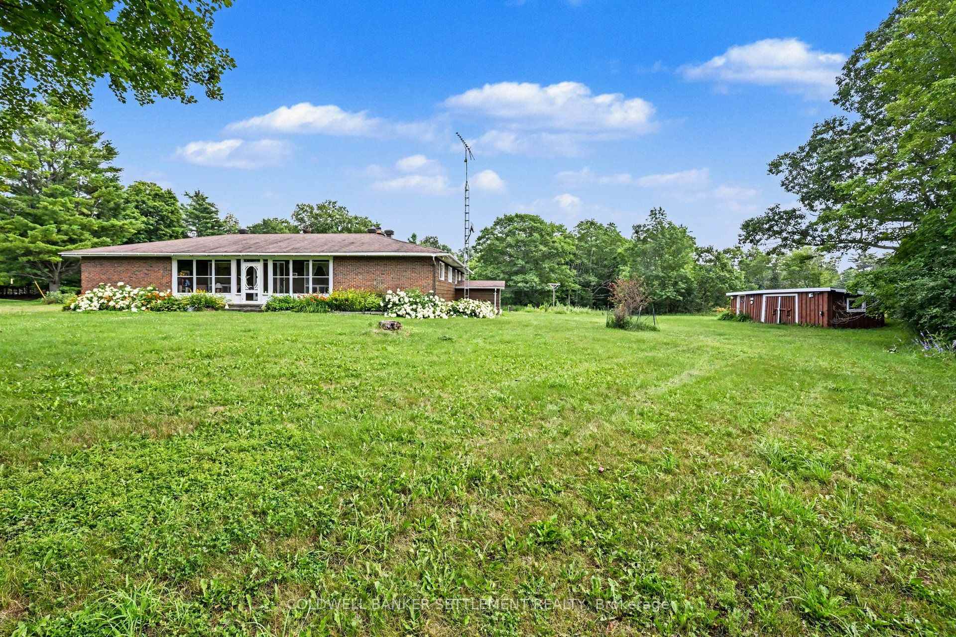 Photo 8 of 343 Ennis Road, Tay Valley, Bathurst/Burgess & Sherbrooke (Bathurst) Twp — HOMEH
