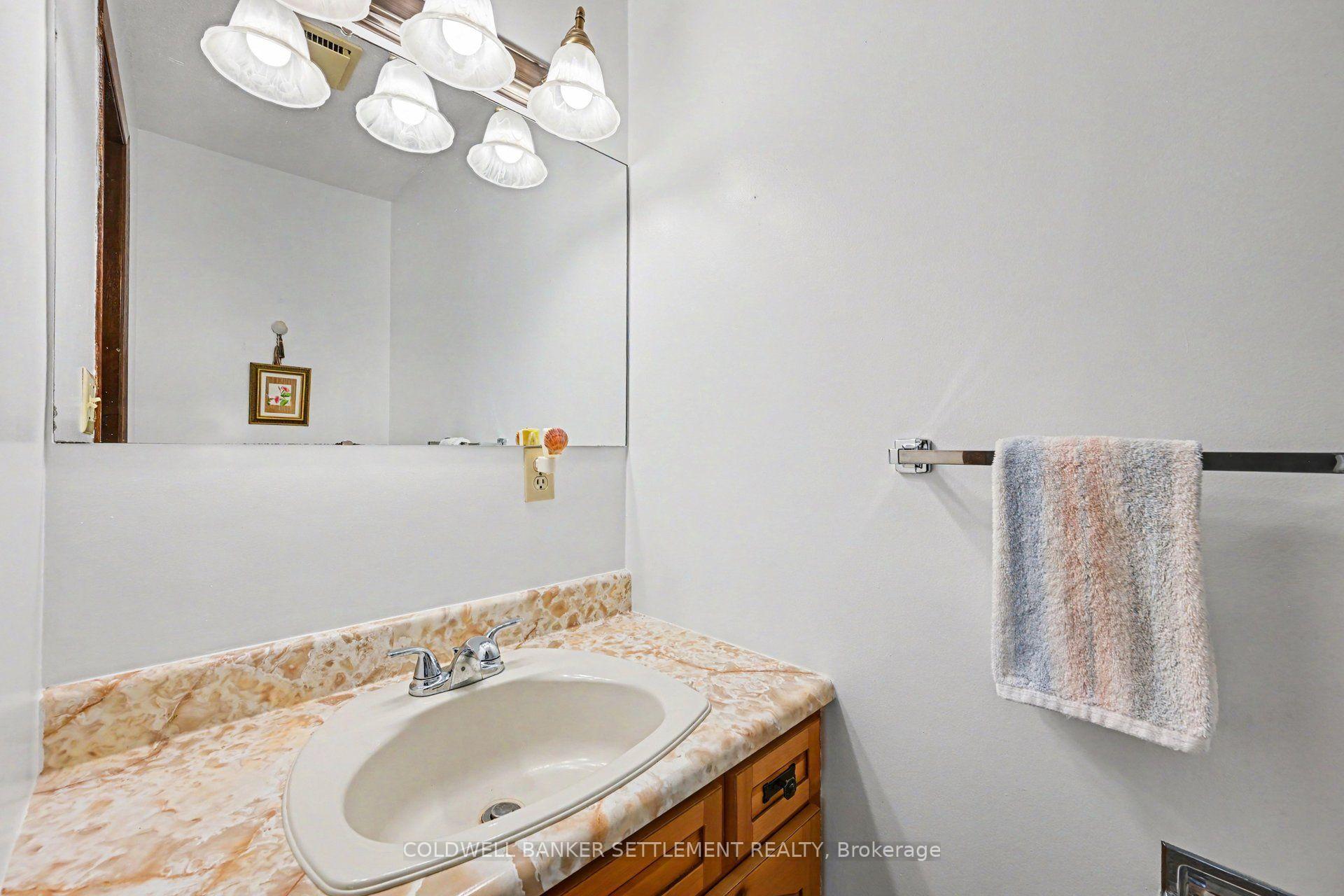 Photo 27 of 343 Ennis Road, Tay Valley, Bathurst/Burgess & Sherbrooke (Bathurst) Twp — HOMEH