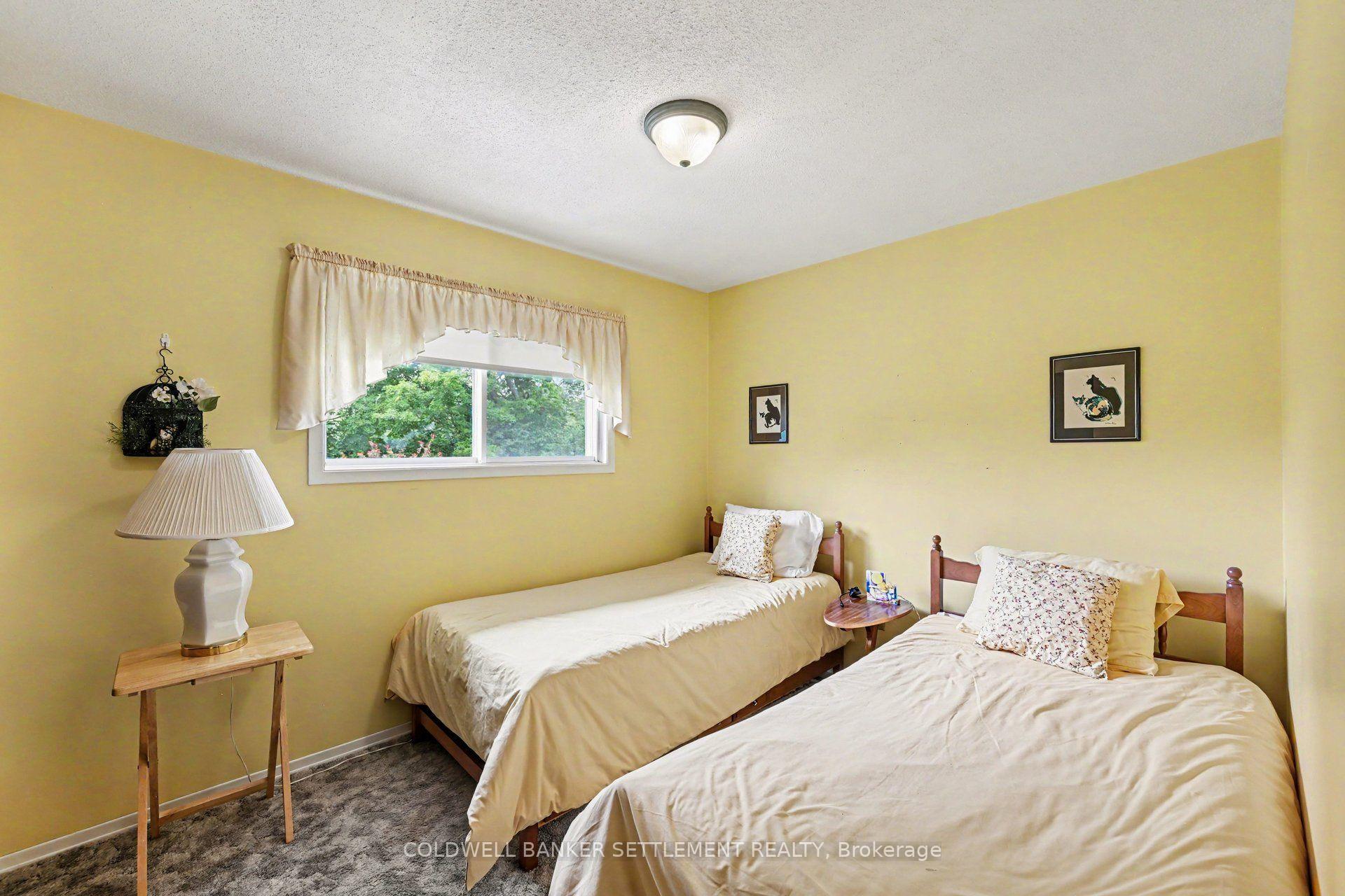 Photo 32 of 343 Ennis Road, Tay Valley, Bathurst/Burgess & Sherbrooke (Bathurst) Twp — HOMEH