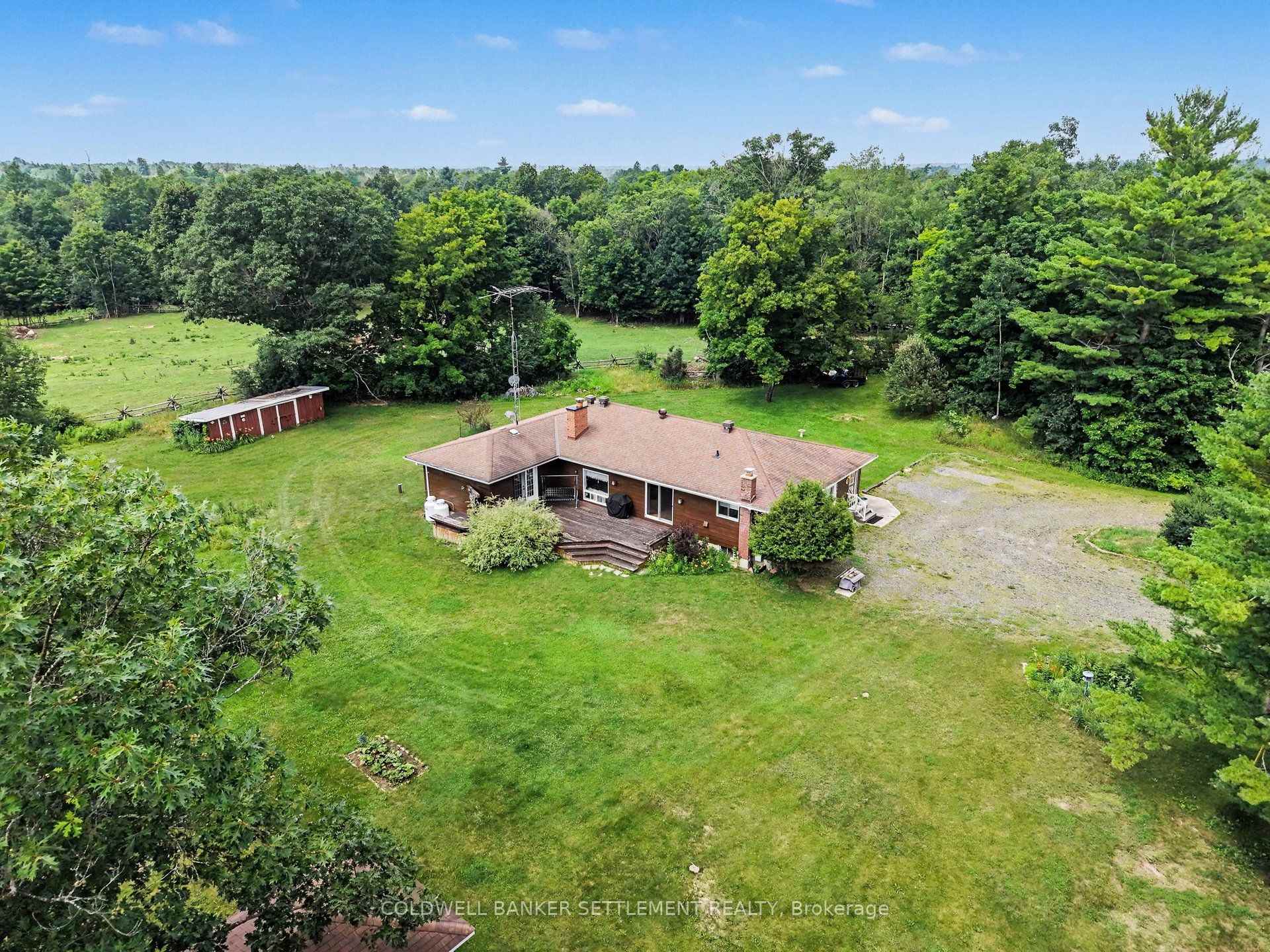 Photo 47 of 343 Ennis Road, Tay Valley, Bathurst/Burgess & Sherbrooke (Bathurst) Twp — HOMEH