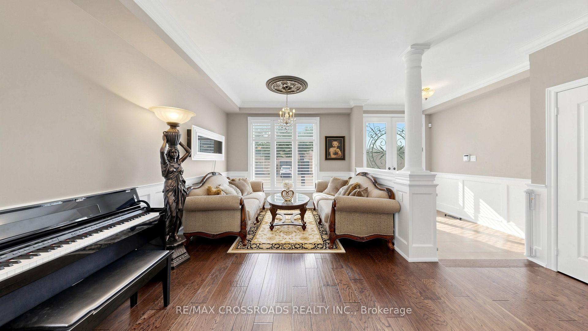 Photo 5 of 22 Bartlett Road, Markham, Cachet — HOMEH