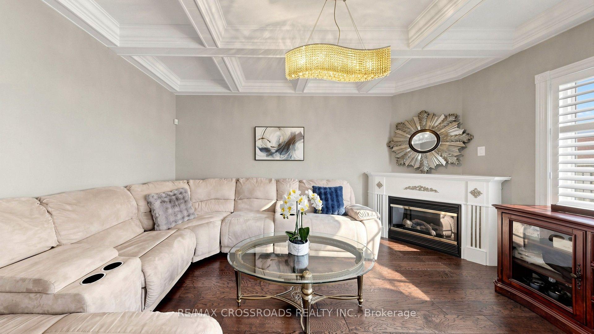 Photo 10 of 22 Bartlett Road, Markham, Cachet — HOMEH