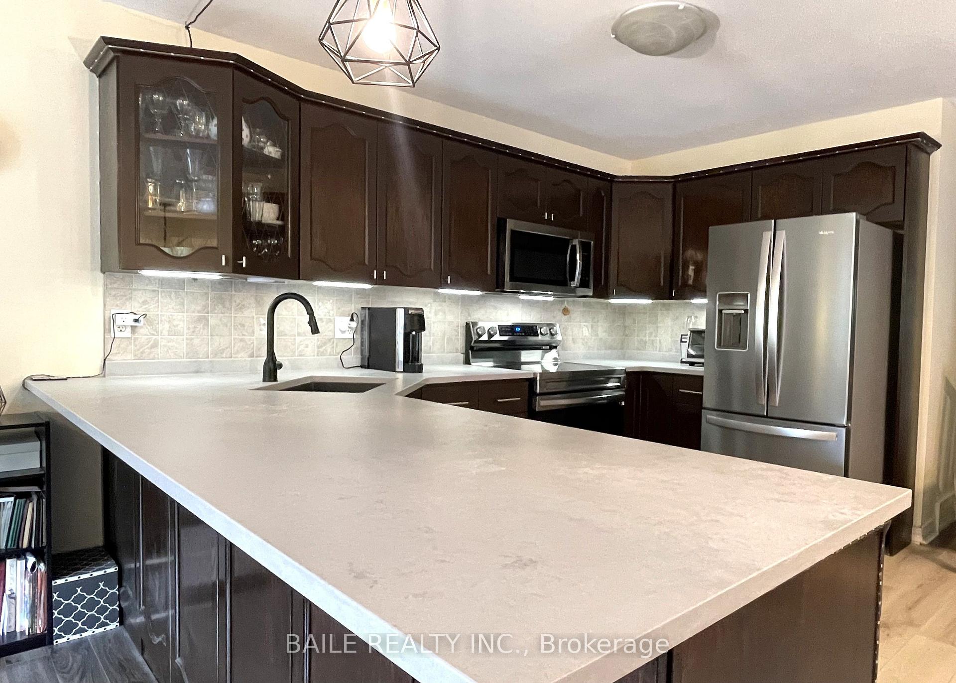 Photo 7 of 517 Mc Gregor St Street, Warwick, Watford — HOMEH