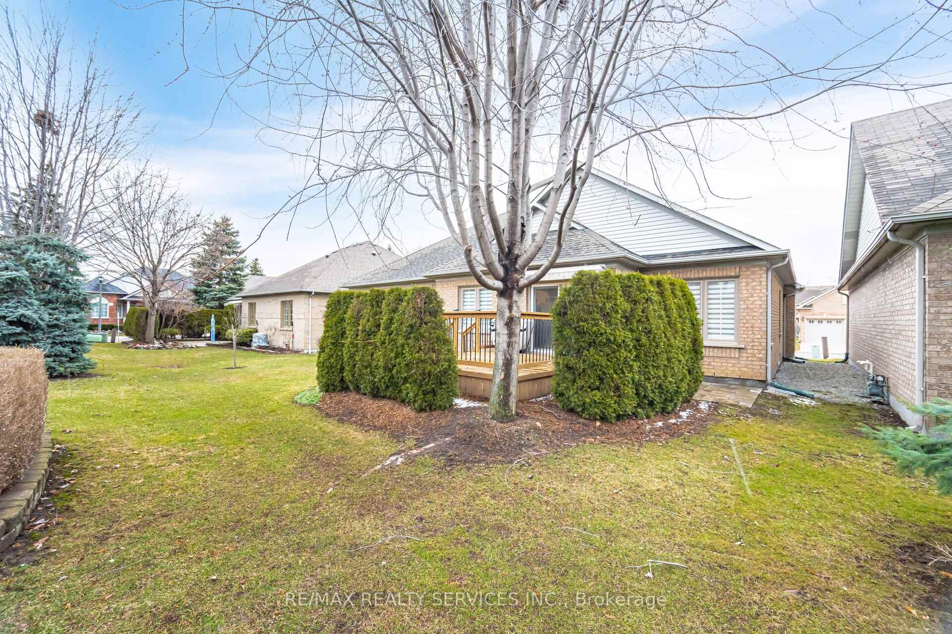 Photo 42 of 3 Tuscany Lane, Brampton, Sandringham-Wellington — HOMEH