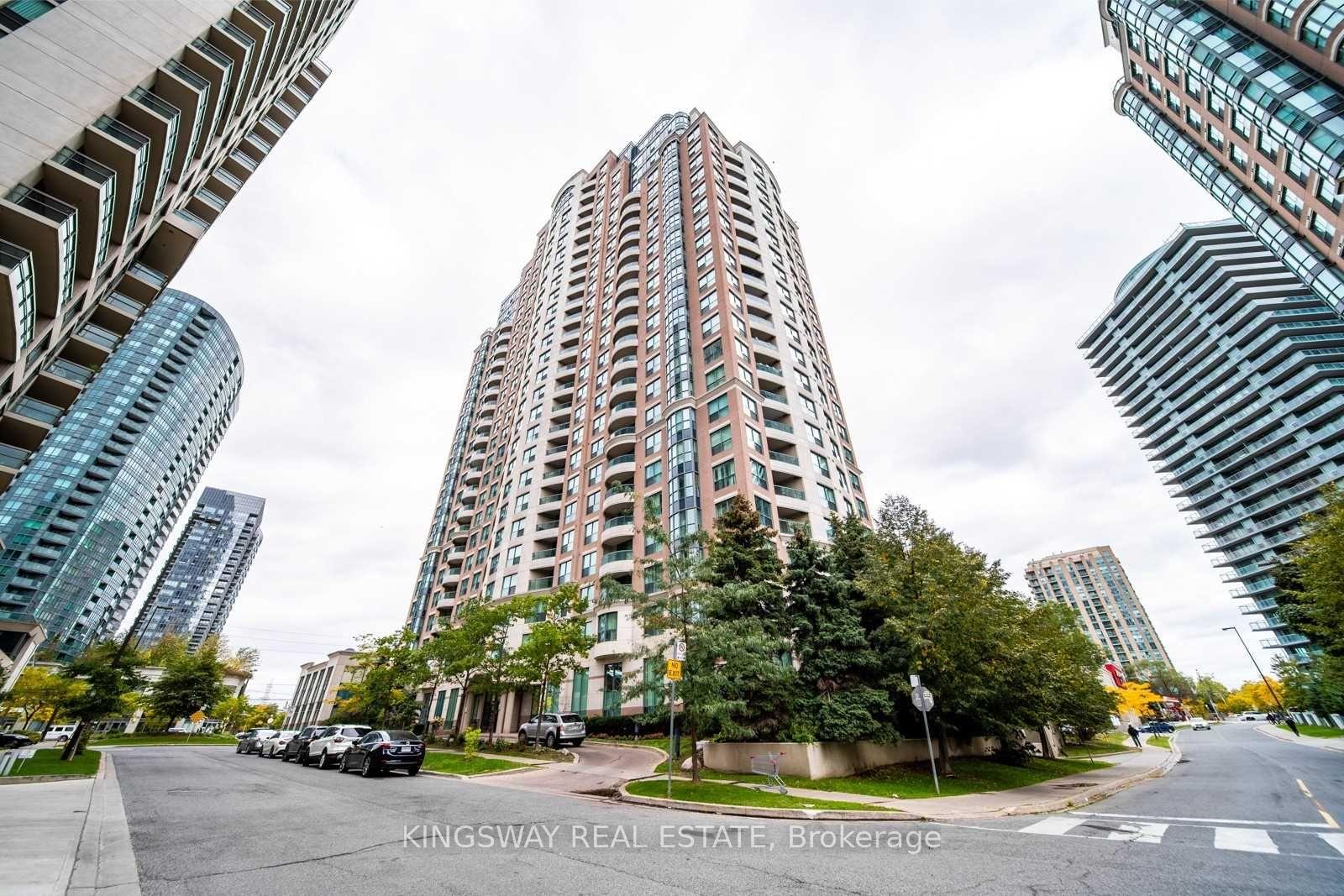 Front of Unit 812, 7 Lorraine Avenue