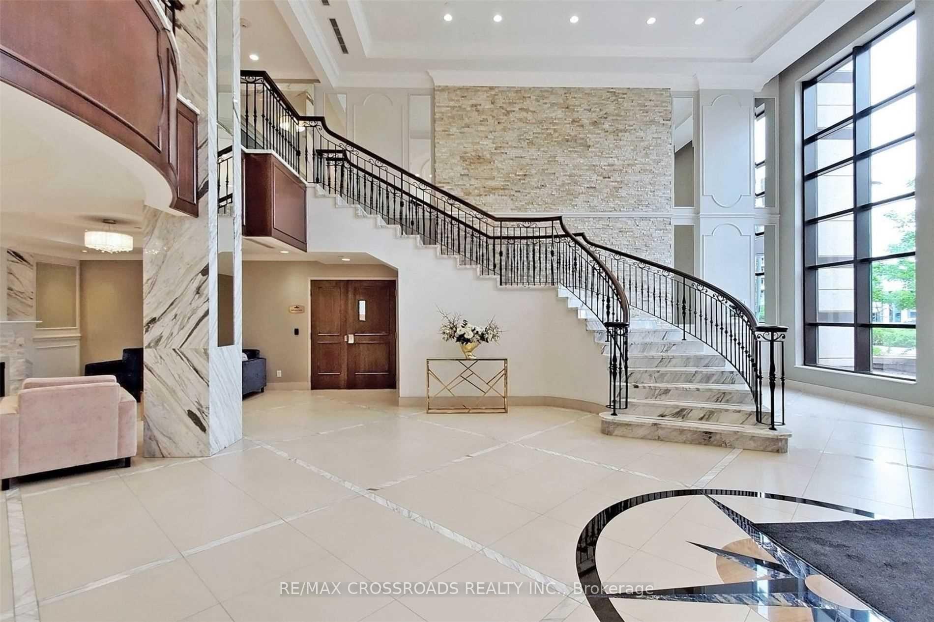 Photo 3 of Unit 720, 99 South Town Centre Boulevard, Markham, Unionville — HOMEH
