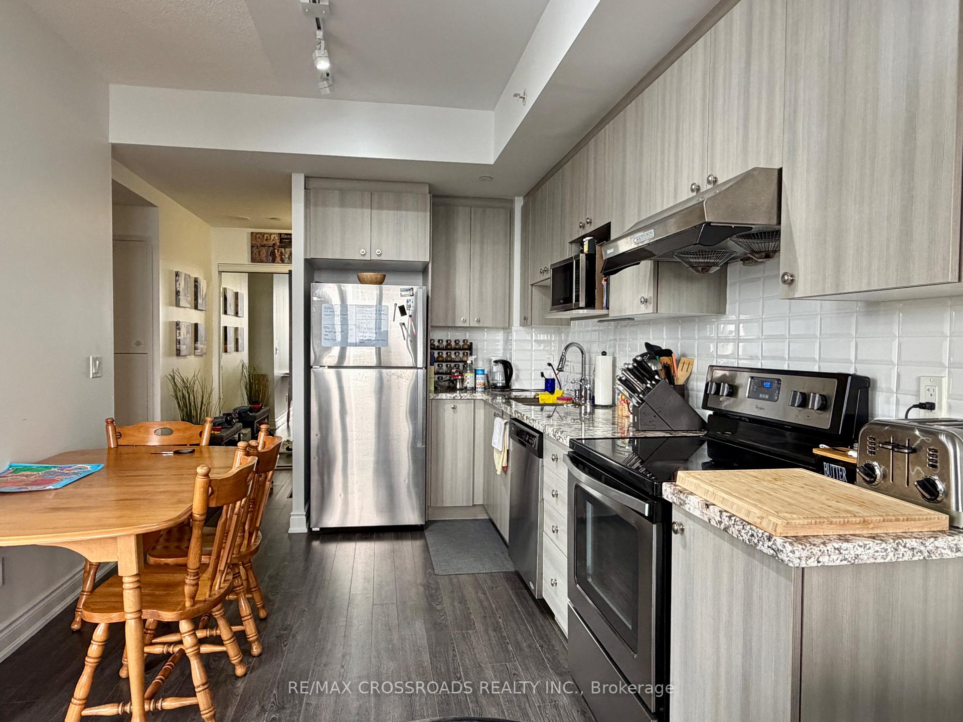 Photo 13 of Unit 720, 99 South Town Centre Boulevard, Markham, Unionville — HOMEH