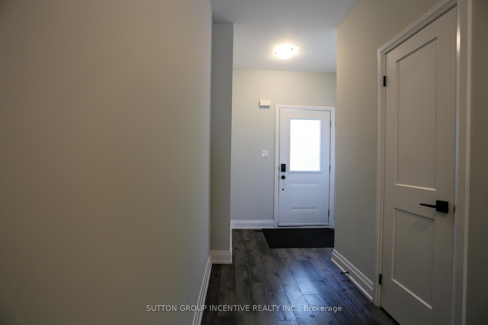 Photo 5 of 6 Stonehart Lane, Barrie, East Bayfield — HOMEH