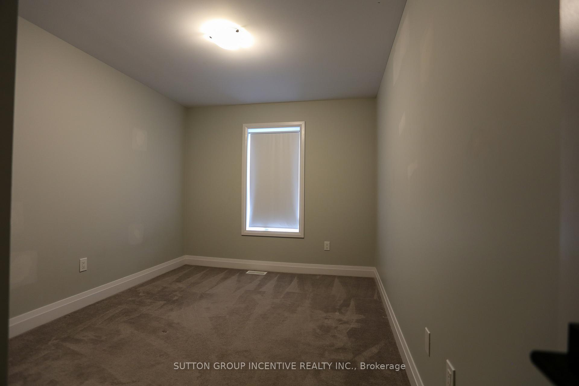 Photo 17 of 6 Stonehart Lane, Barrie, East Bayfield — HOMEH