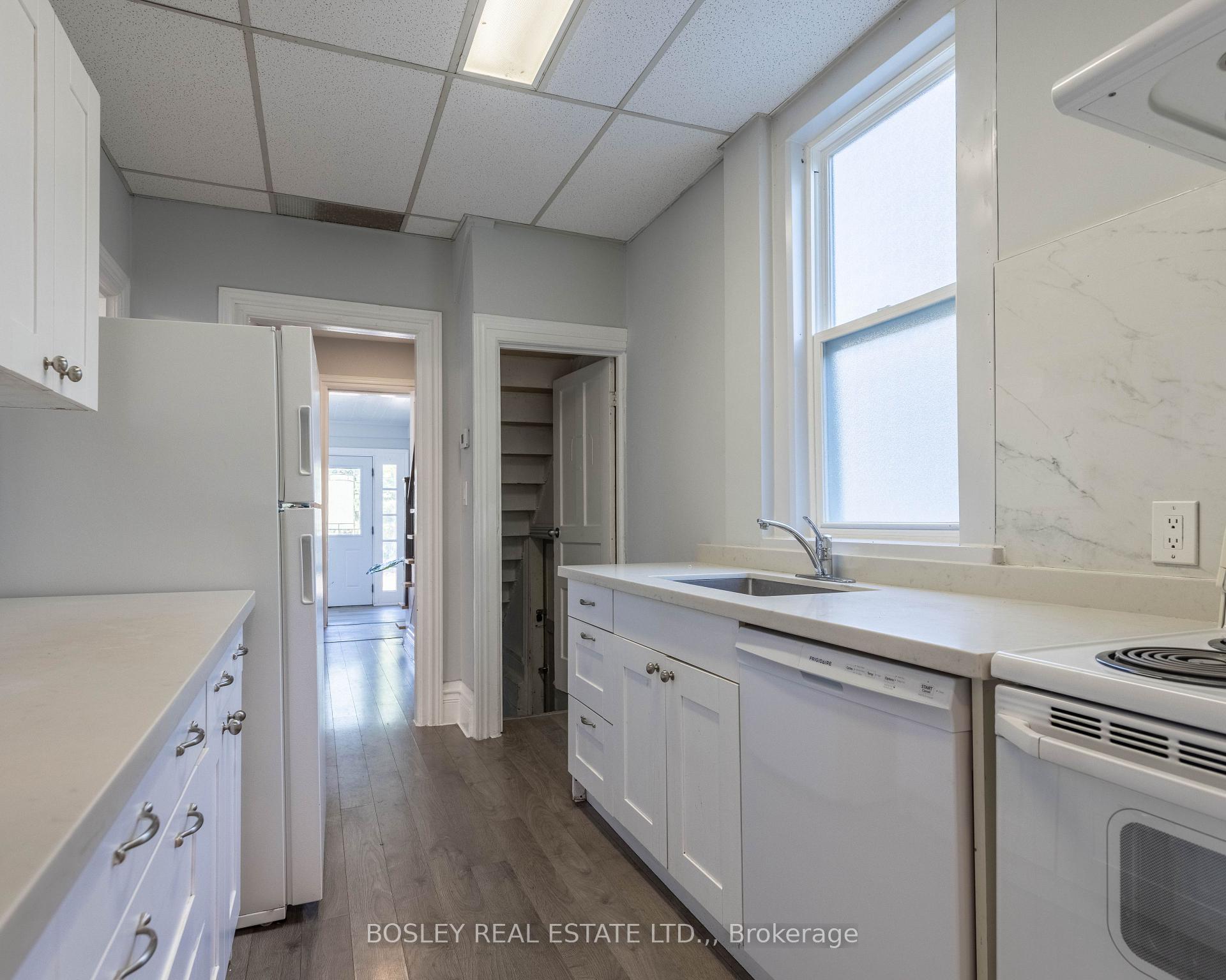 Photo 14 of 4466 Fourth Avenue, Niagara Falls, Downtown — HOMEH