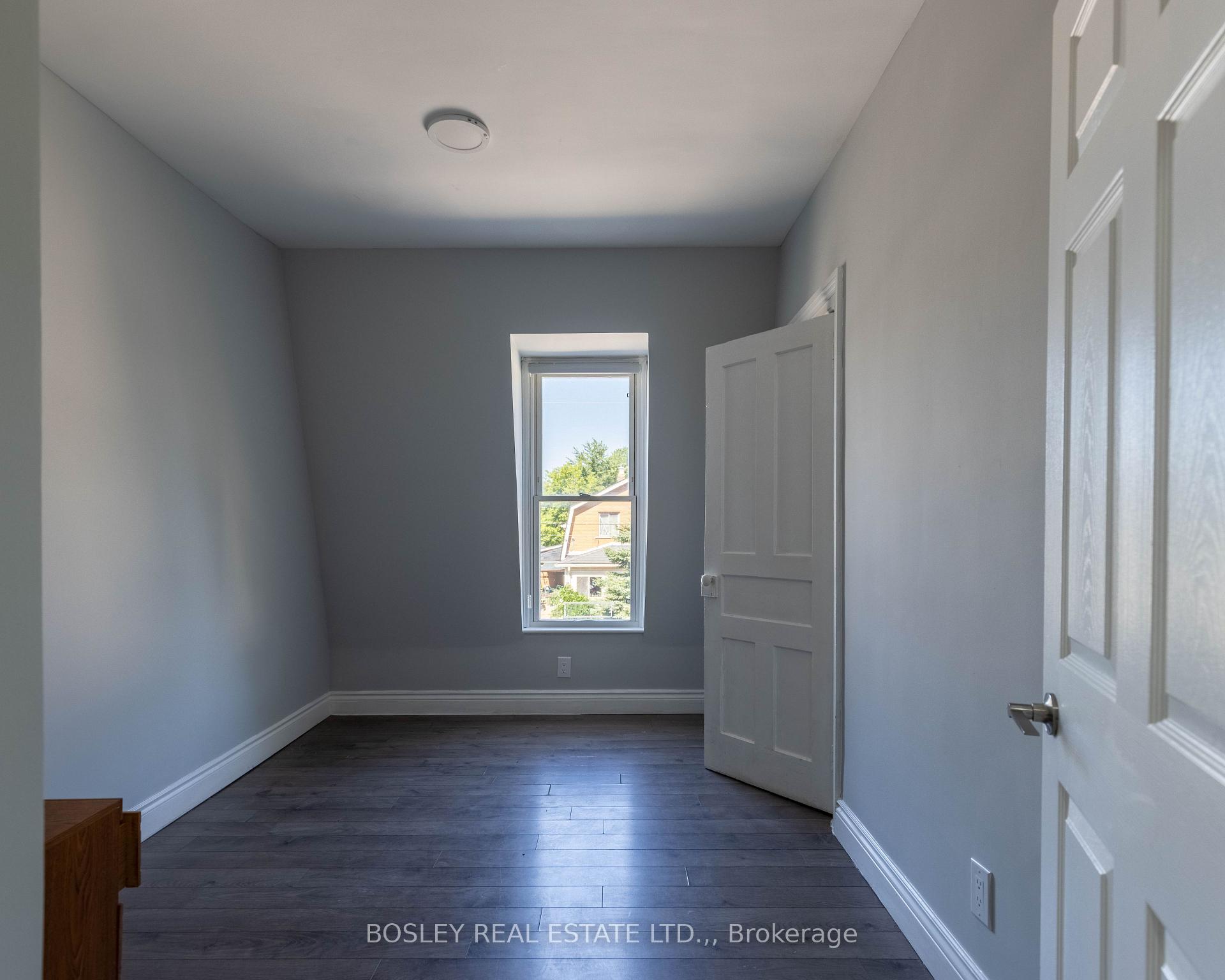 Photo 24 of 4466 Fourth Avenue, Niagara Falls, Downtown — HOMEH