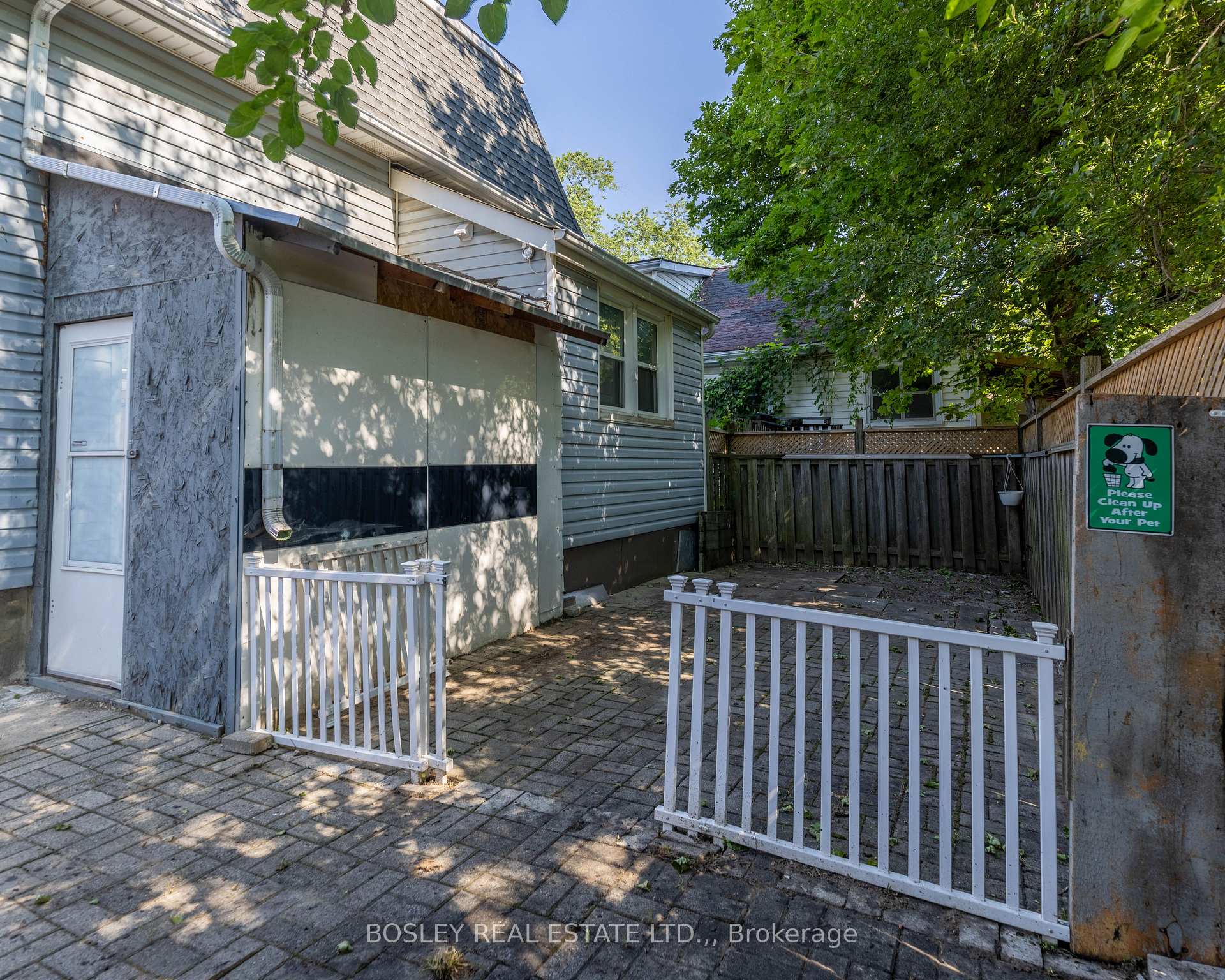 Photo 32 of 4466 Fourth Avenue, Niagara Falls, Downtown — HOMEH