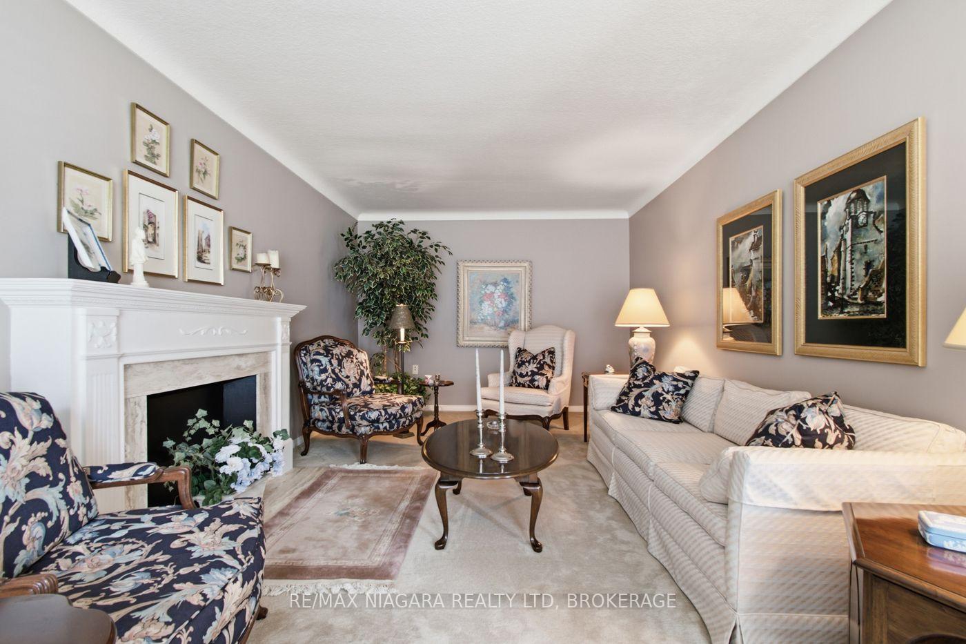 Photo 3 of 82 Lakeshore Road, St. Catharines, Lakeport — HOMEH