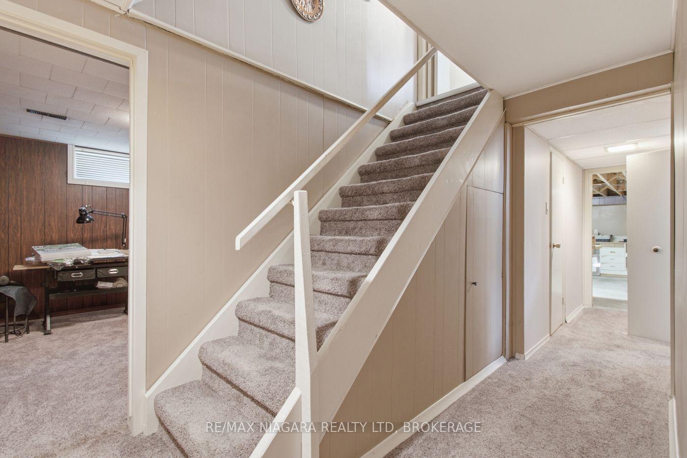 Photo 19 of 82 Lakeshore Road, St. Catharines, Lakeport — HOMEH