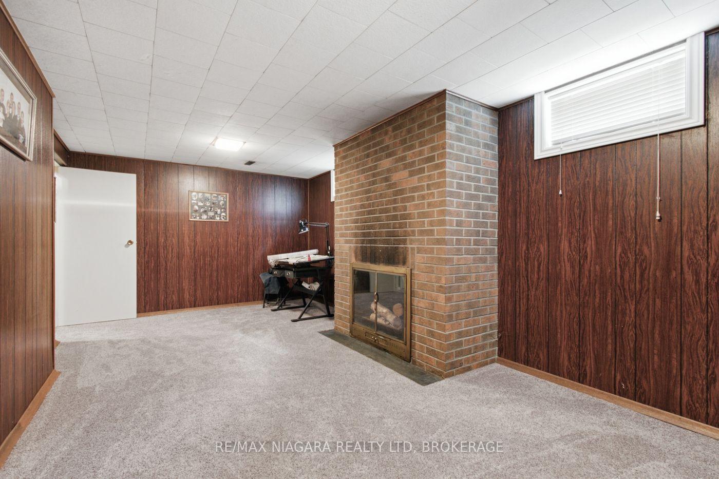 Photo 20 of 82 Lakeshore Road, St. Catharines, Lakeport — HOMEH