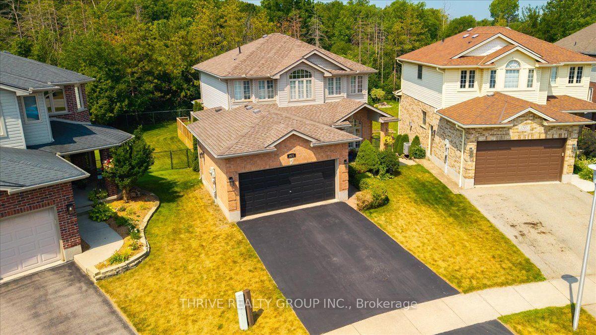 Photo 3 of 1571 Blackmaple Crescent, London, East A — HOMEH