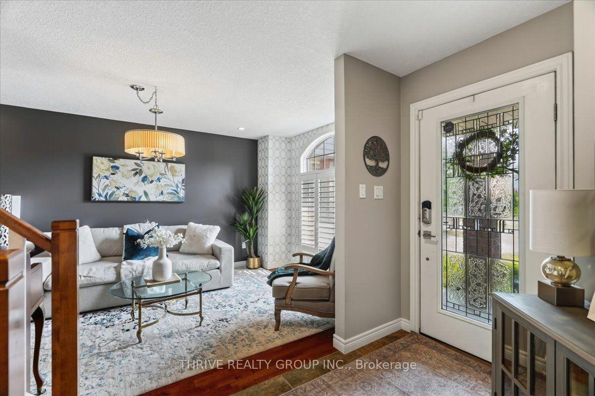 Photo 6 of 1571 Blackmaple Crescent, London, East A — HOMEH